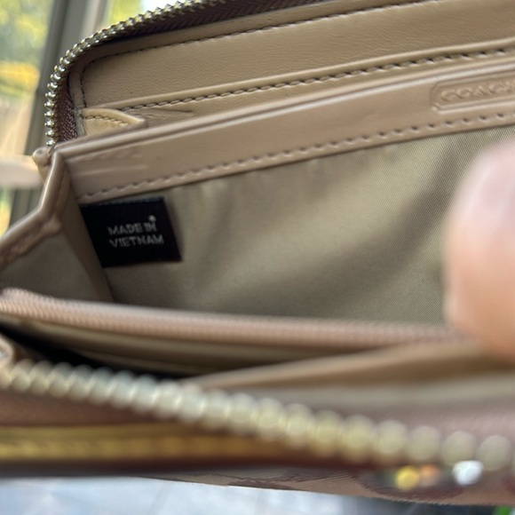 Coach wallet - Picture 8 of 10